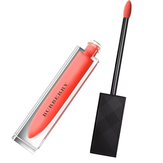 Burberry Kisses Bright Coral 26 For Women Lip Lacquer 5.5ml
